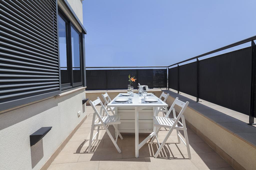 Two-Bedroom Apartment with Terrace