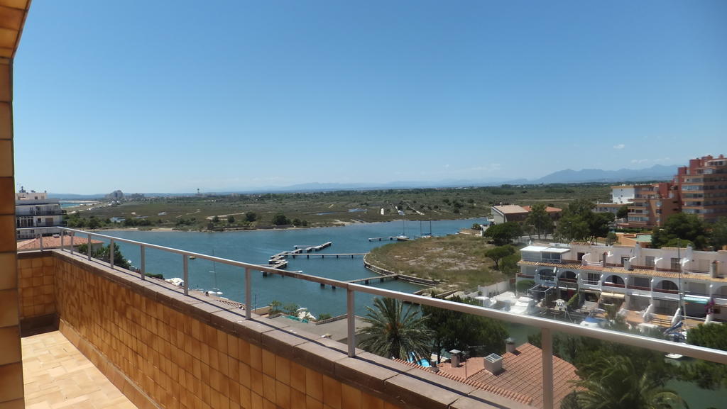 Appartement 2 Chambres - Vue sur Port