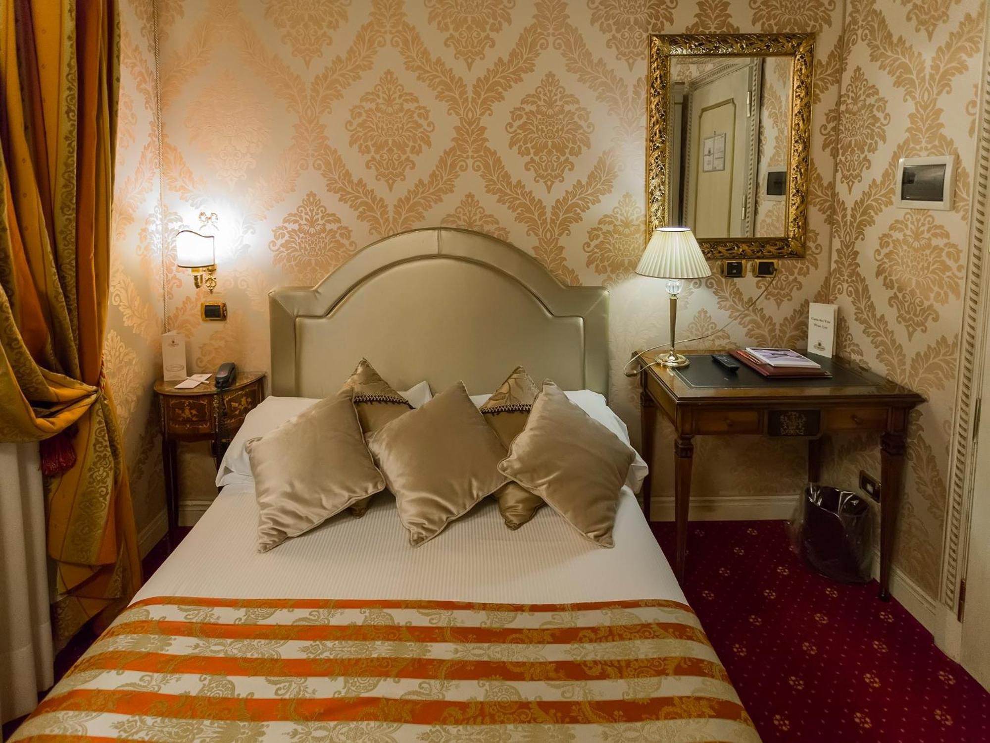 Petite Chambre Double - Annexe