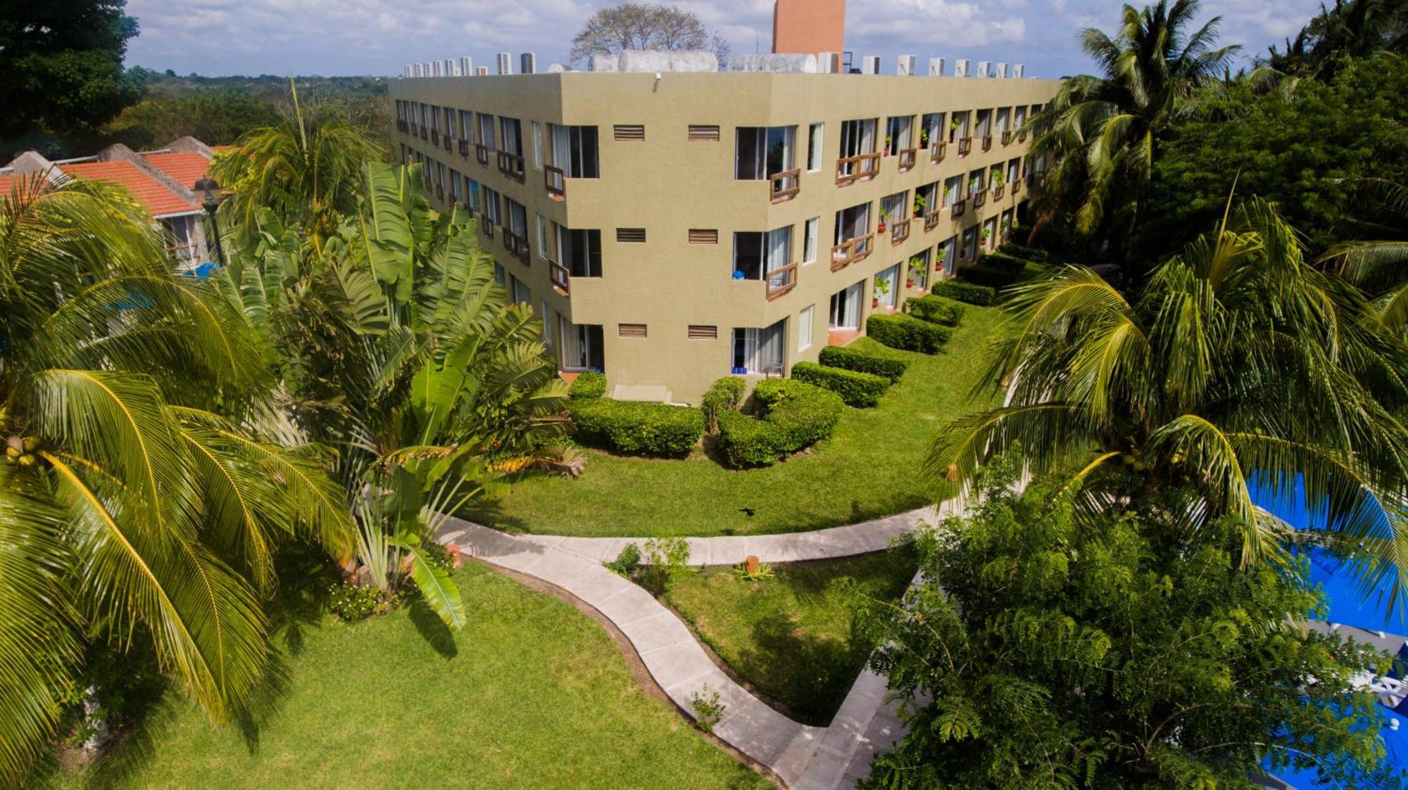 Superior Garden view with Balcony or Terrace