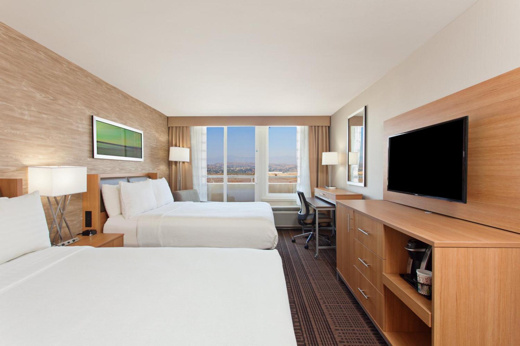 Standard Room with Two Queen Beds
