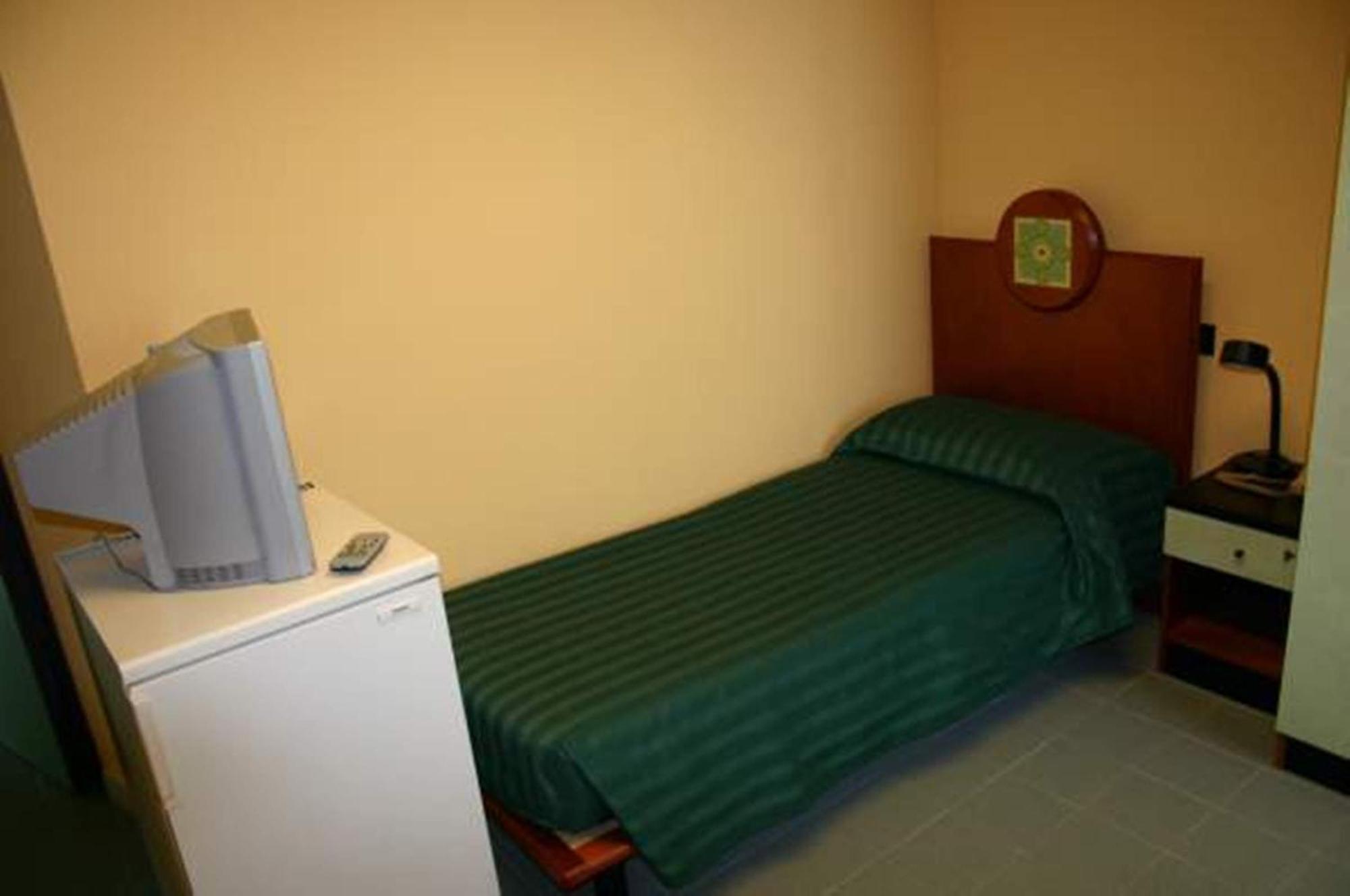 Habitación Individual Económica
