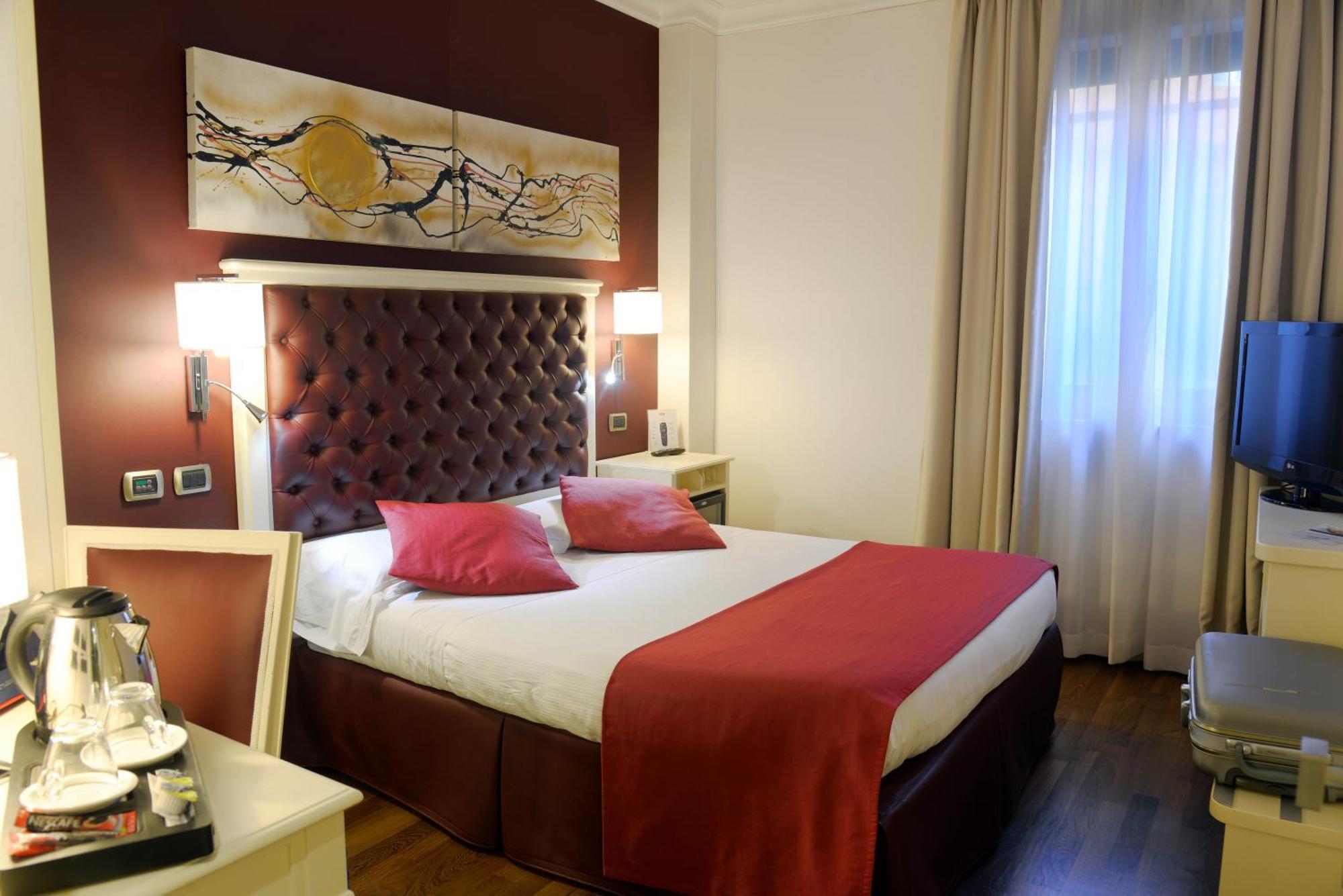 Small Economy Double Room Ground Floor,1274800795:JPEG