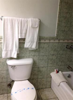 King Room with Spa Bath