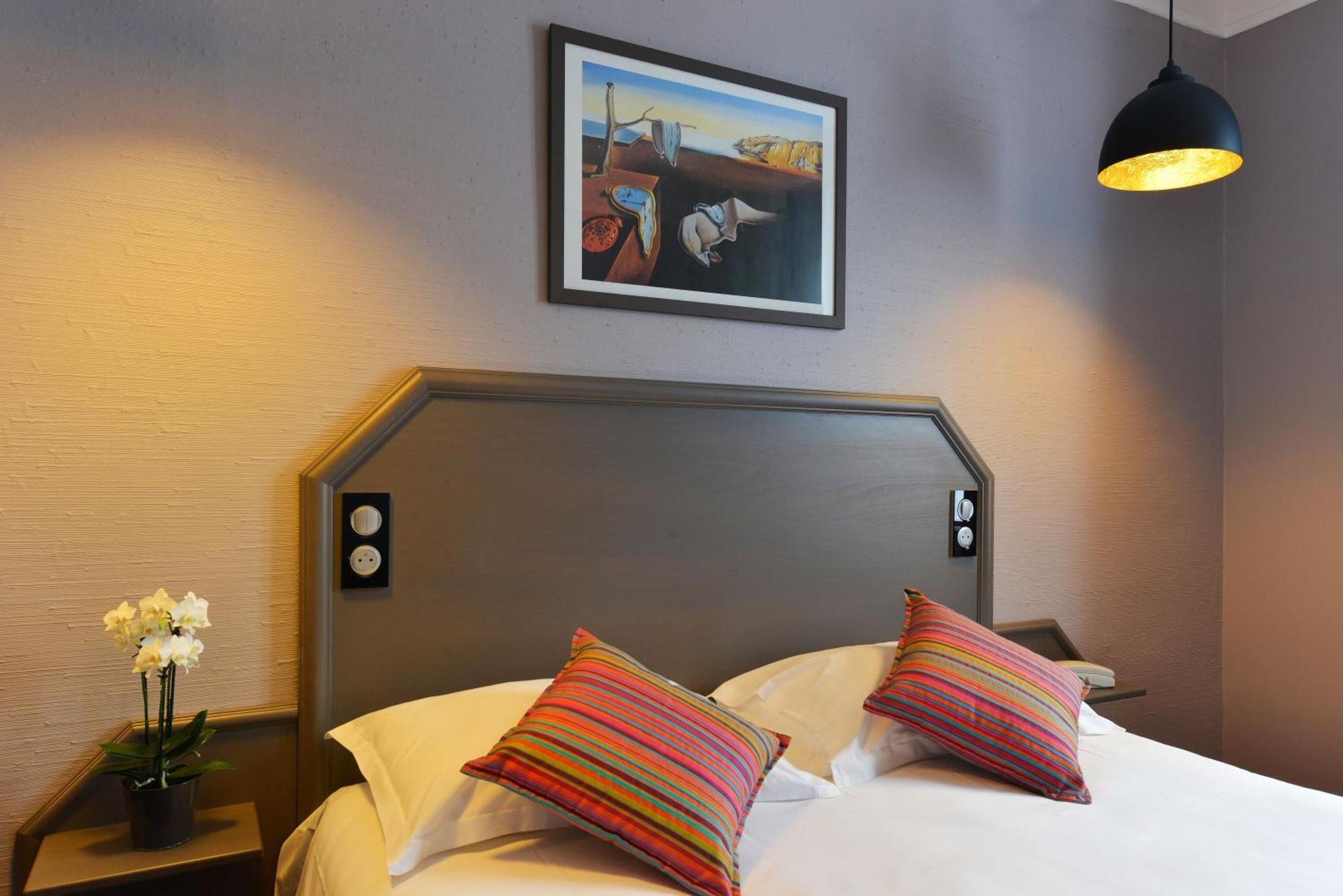 Standard Single Room,691571097:JPEG