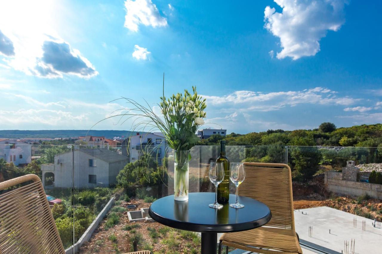 Camera Matrimoniale Deluxe con Balcone e Vista Città