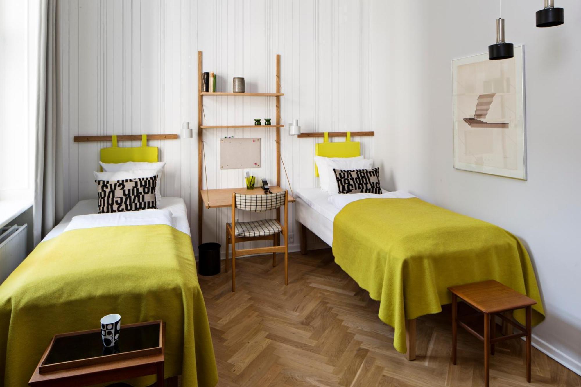 Standard Twin Room,1366418192:JPEG