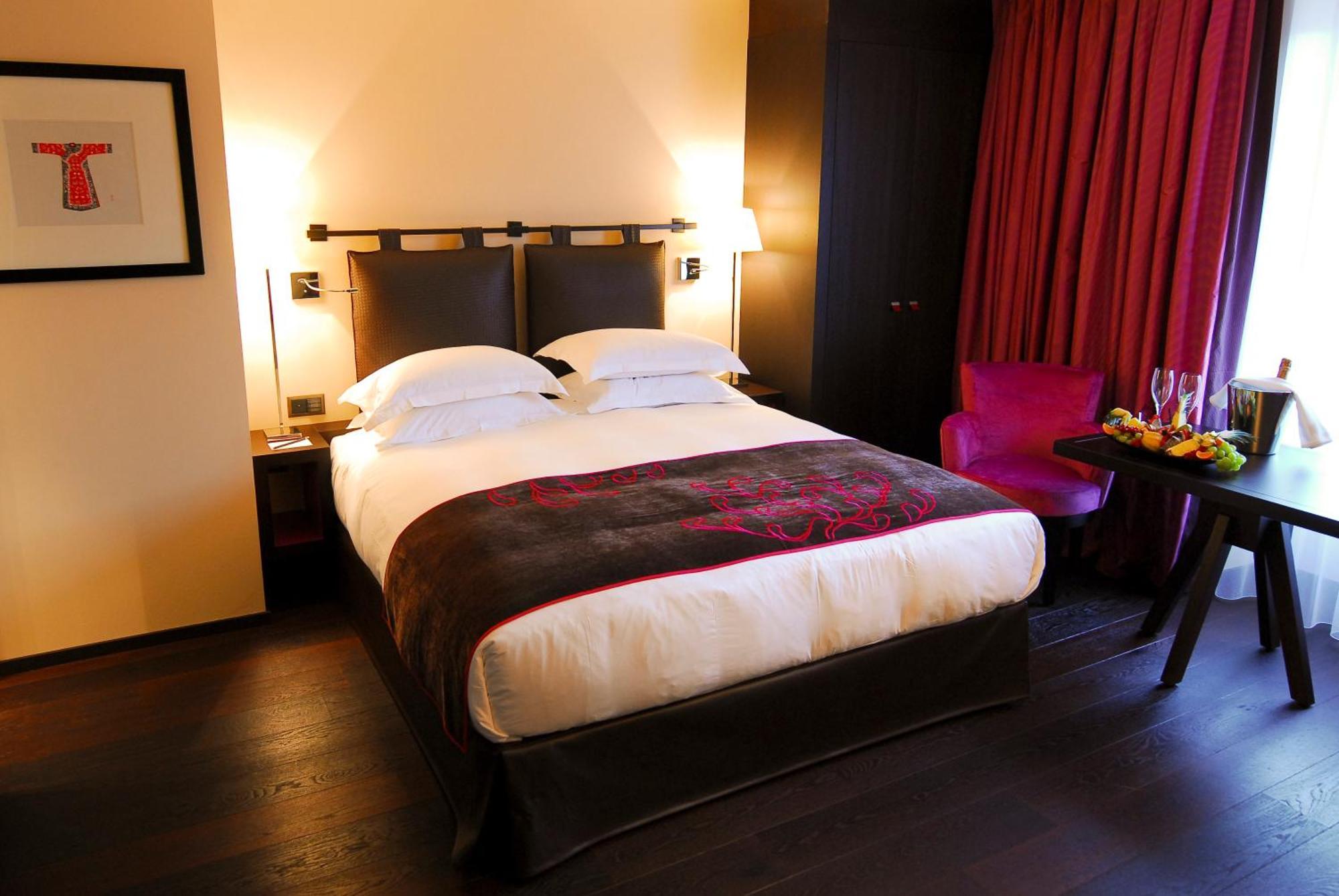 Quarto Superior com Cama de Casal ou 2 de Solteiro