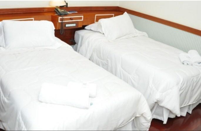 Quarto Deluxe com Cama de Casal ou 2 de Solteiro