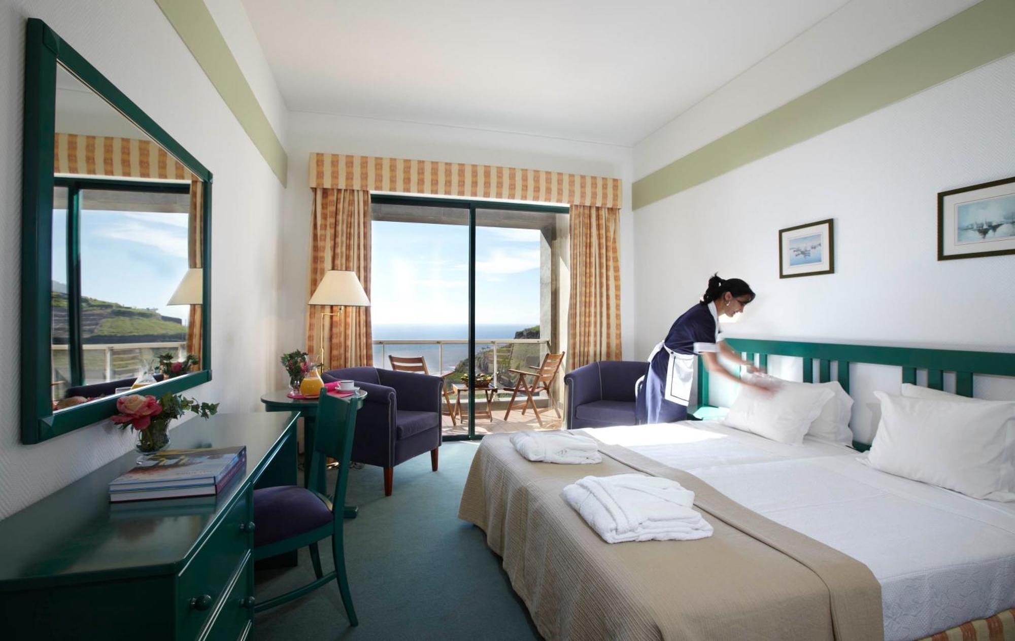 Quarto Duplo com Vista Mar