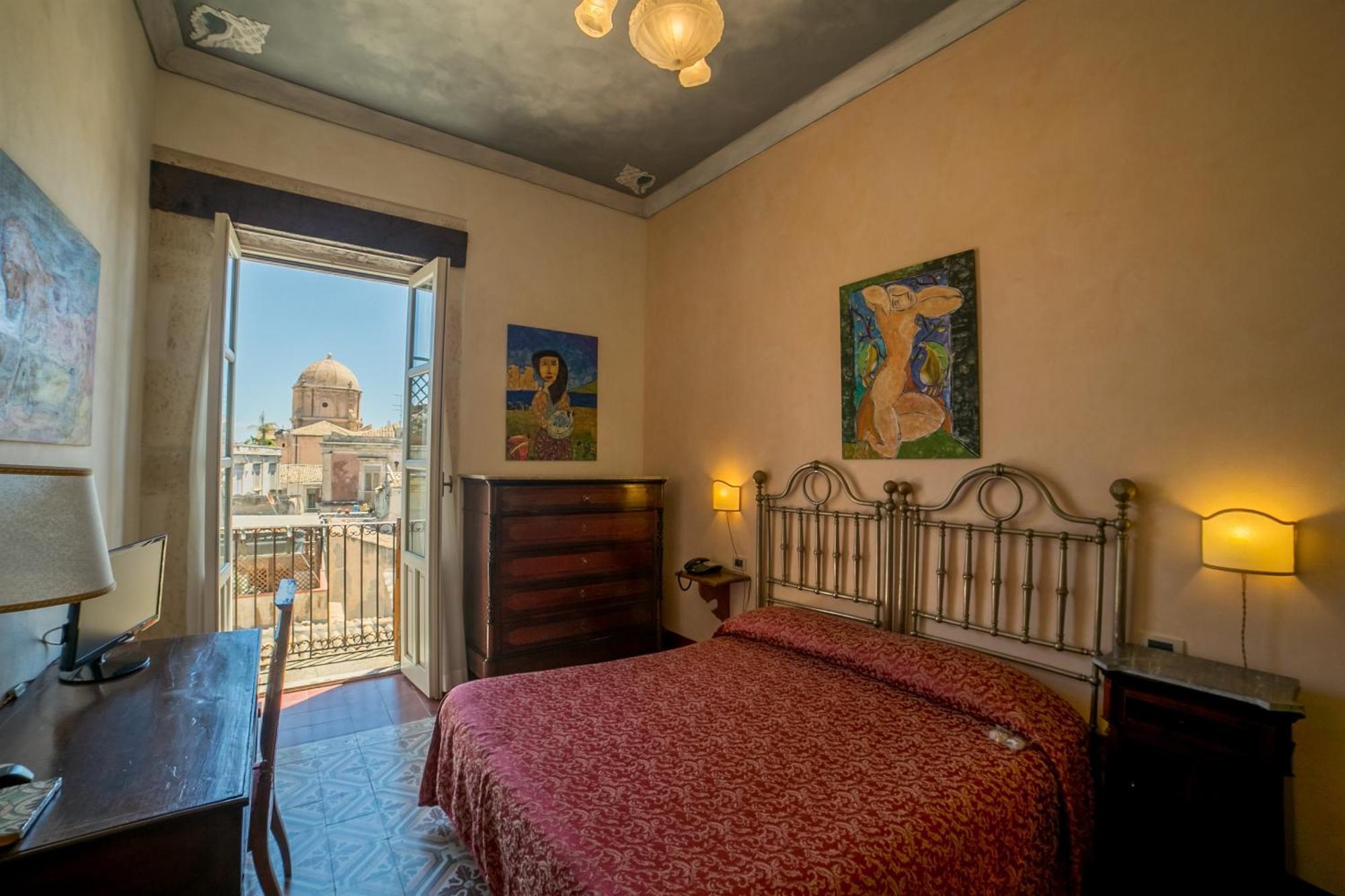 Double Room,704121874:JPEG