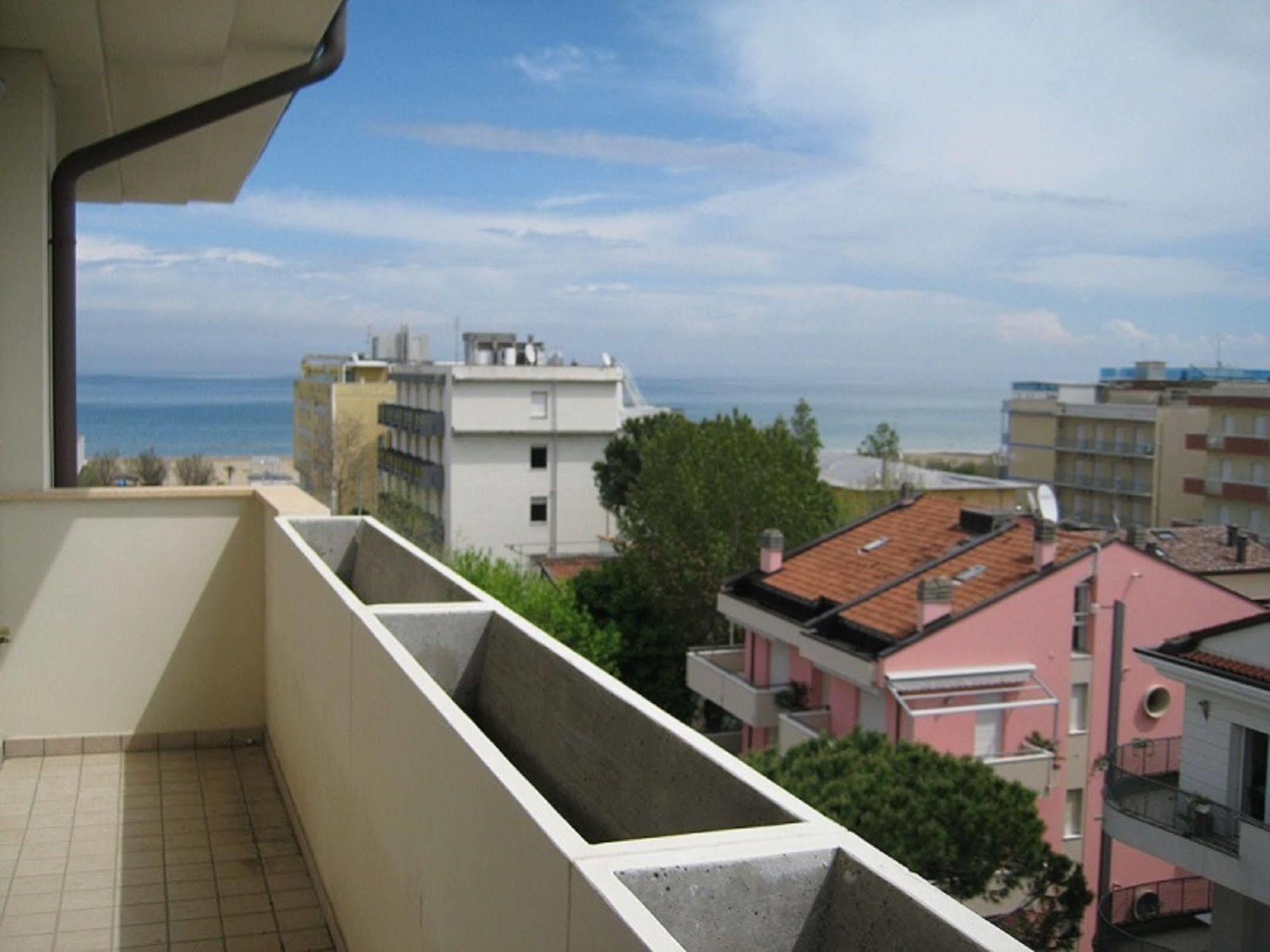 Studio Sea View,704368912:JPEG