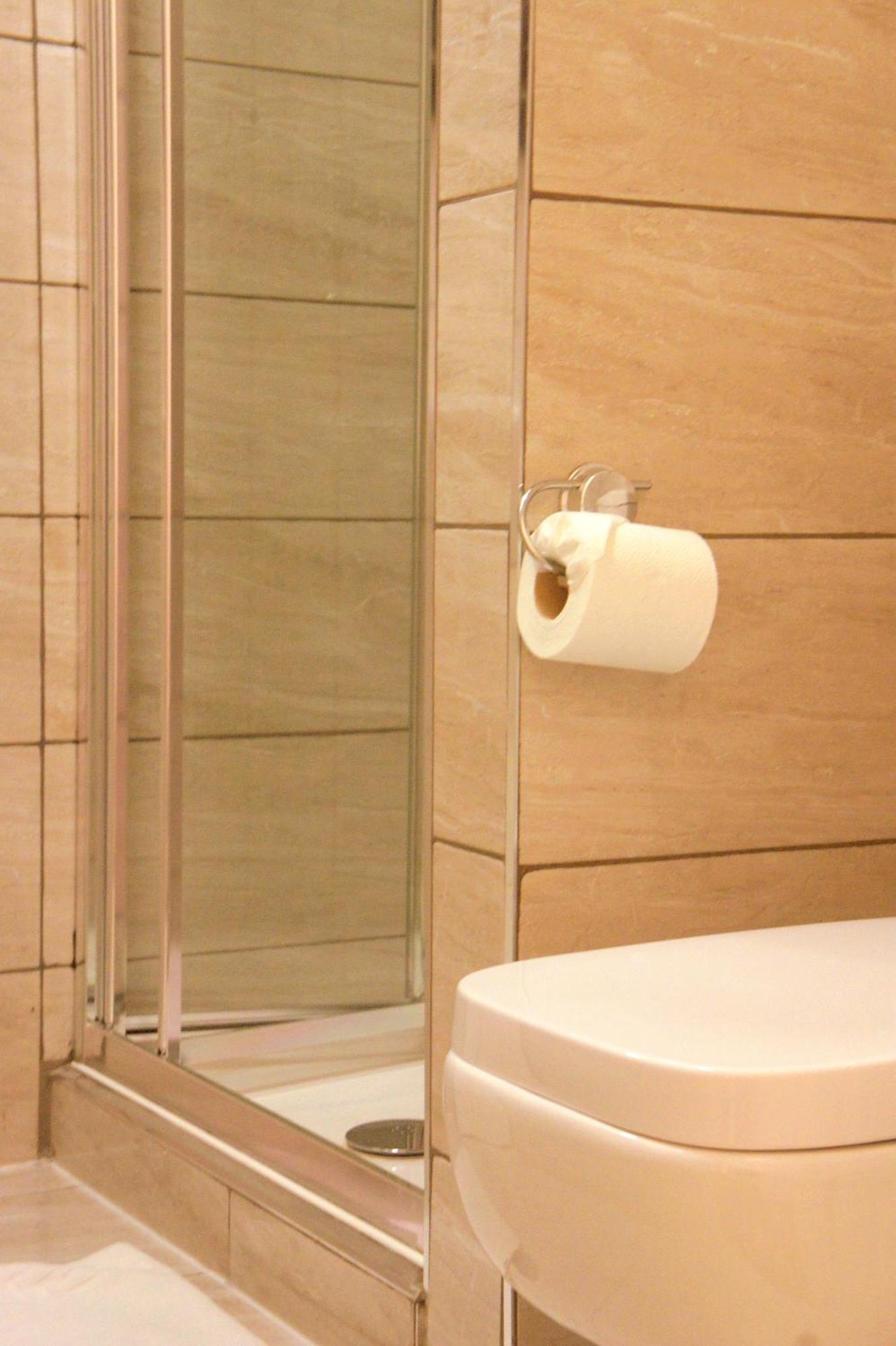 Camera Familiare con Bagno Interno