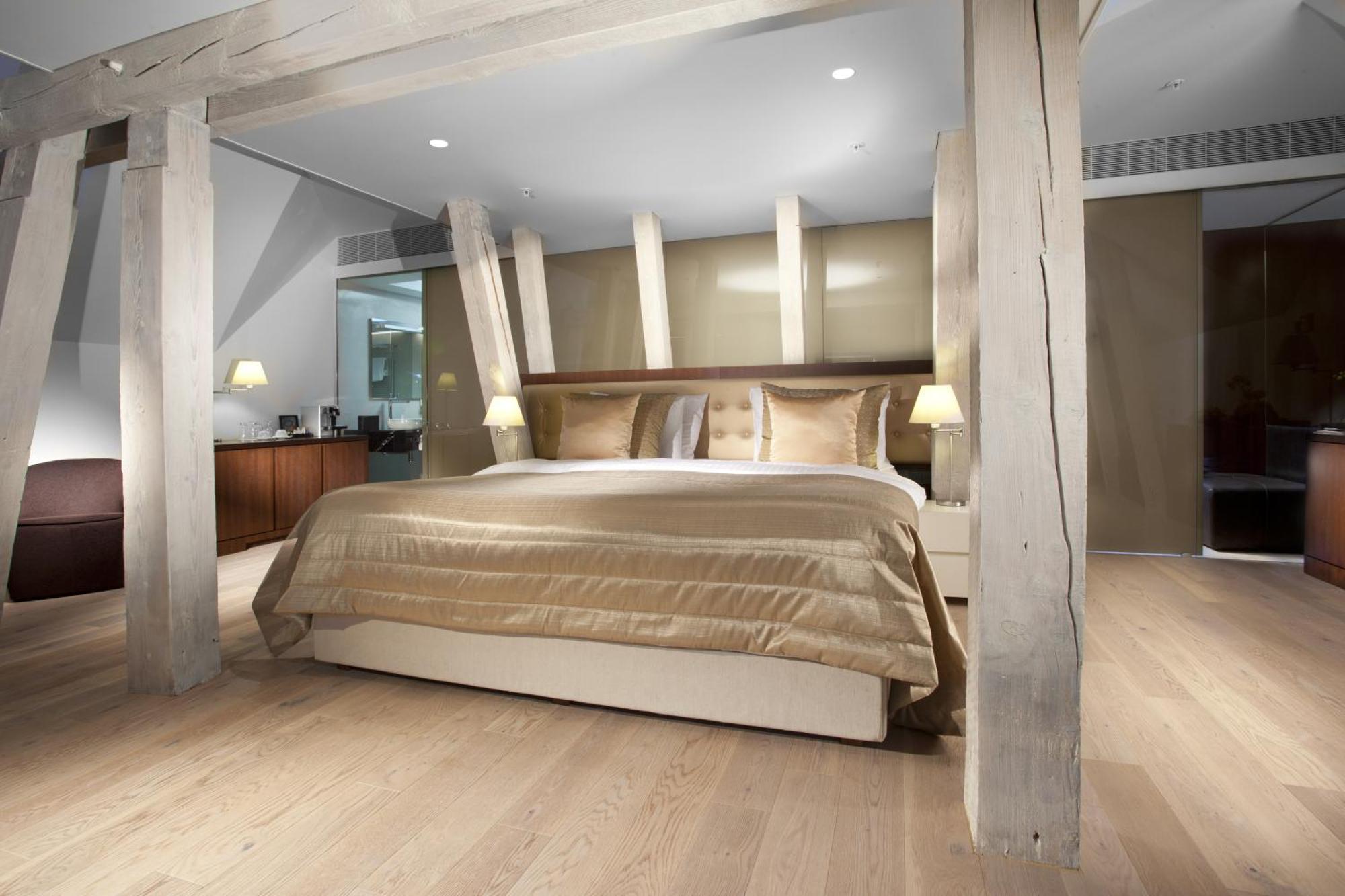 Tower Duplex Suite with Lounge and Spa Access,706146658:JPEG
