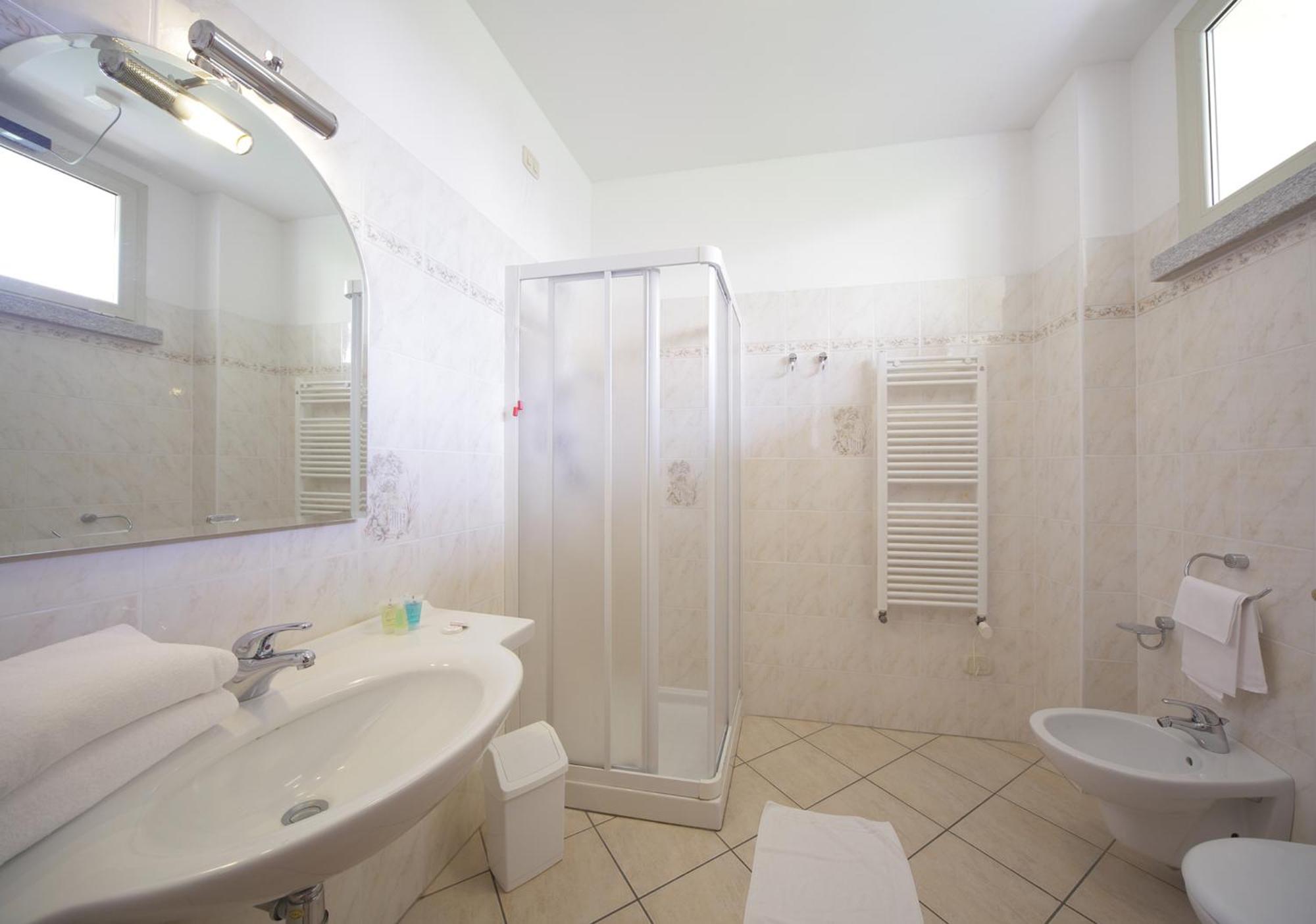 Appartamento con 2 Camere da Letto (5 Adulti)