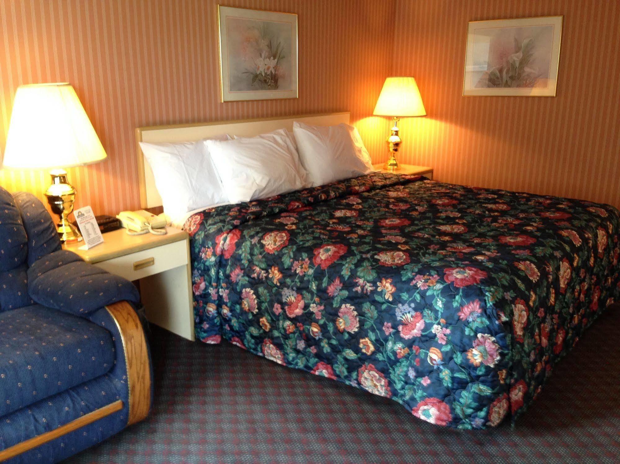 King Room - Non-Smoking