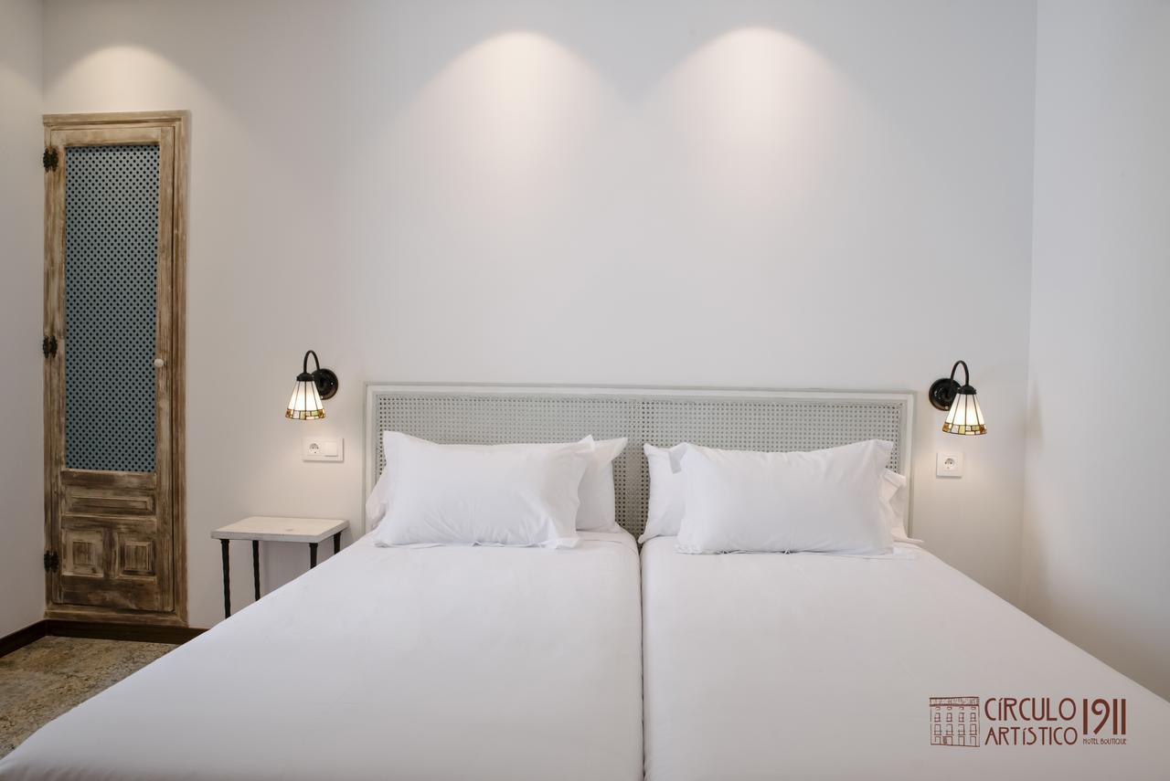 Double Room,717371380:JPEG