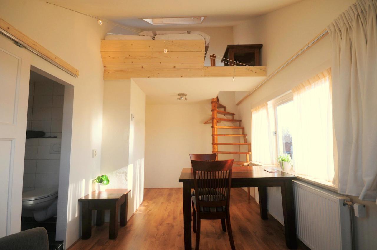 Studio - Split-Level