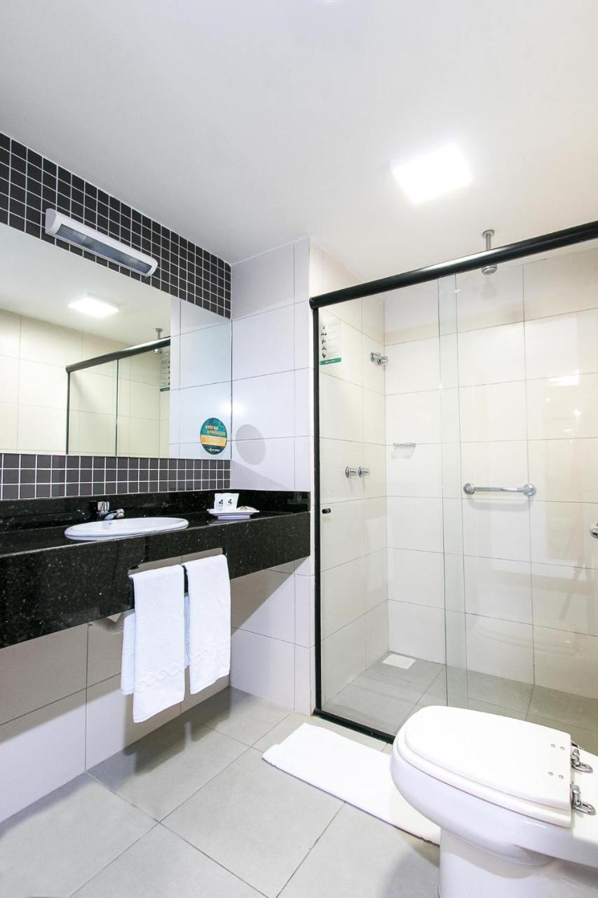 Quarto Duplo Standard