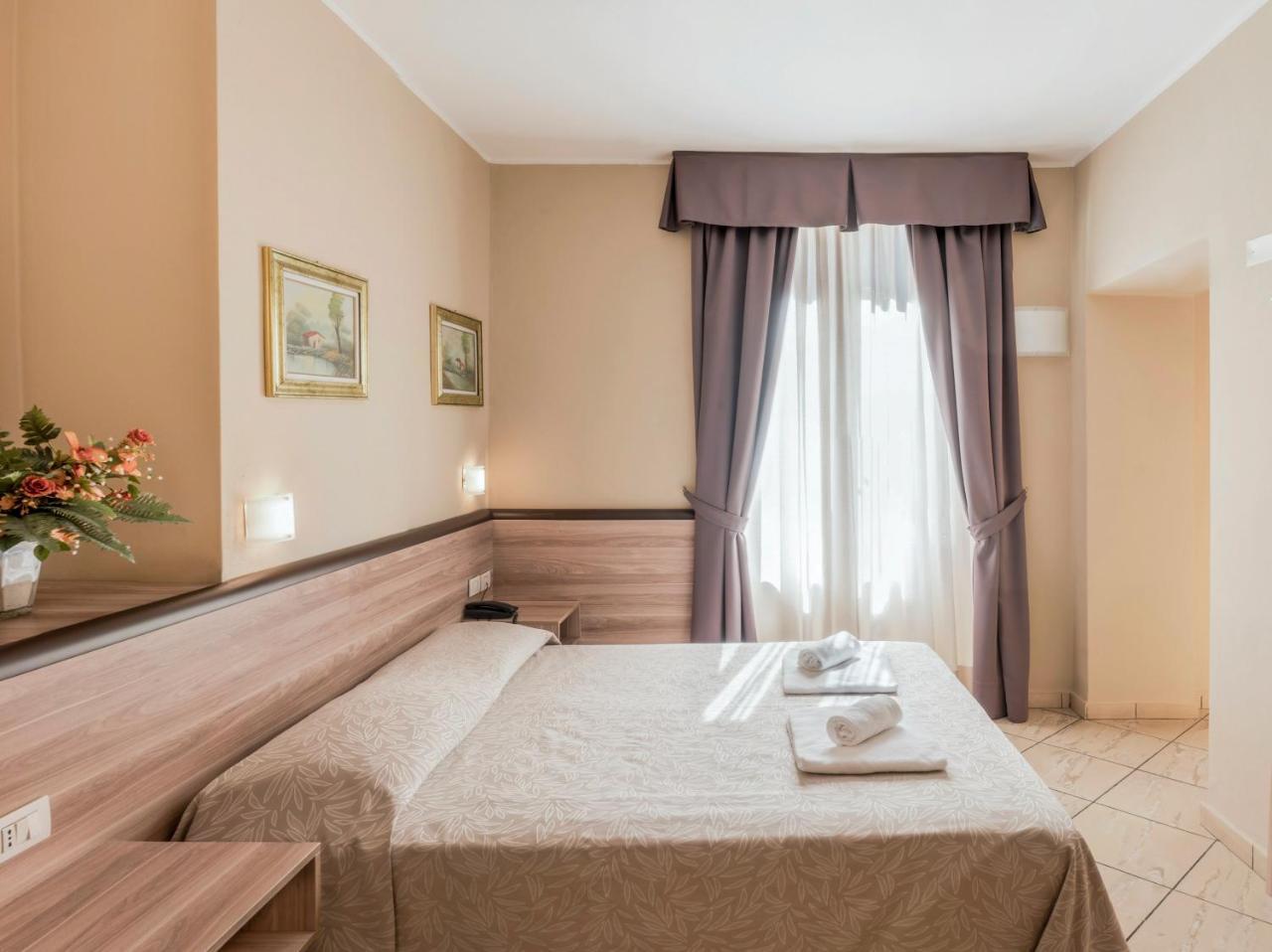 Double Room,1005882316:JPEG