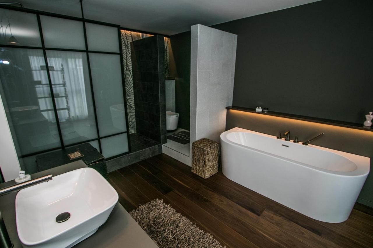 Business Suite