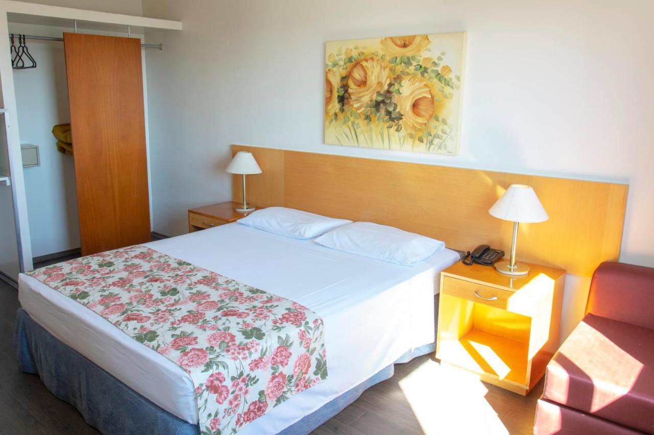 Deluxe Room,724299442:JPEG