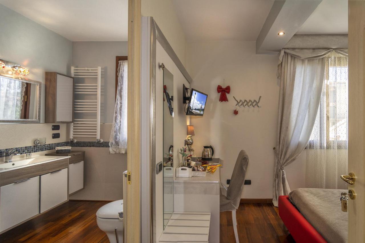 Chambre Lit Queen-Size avec Baignoire Spa