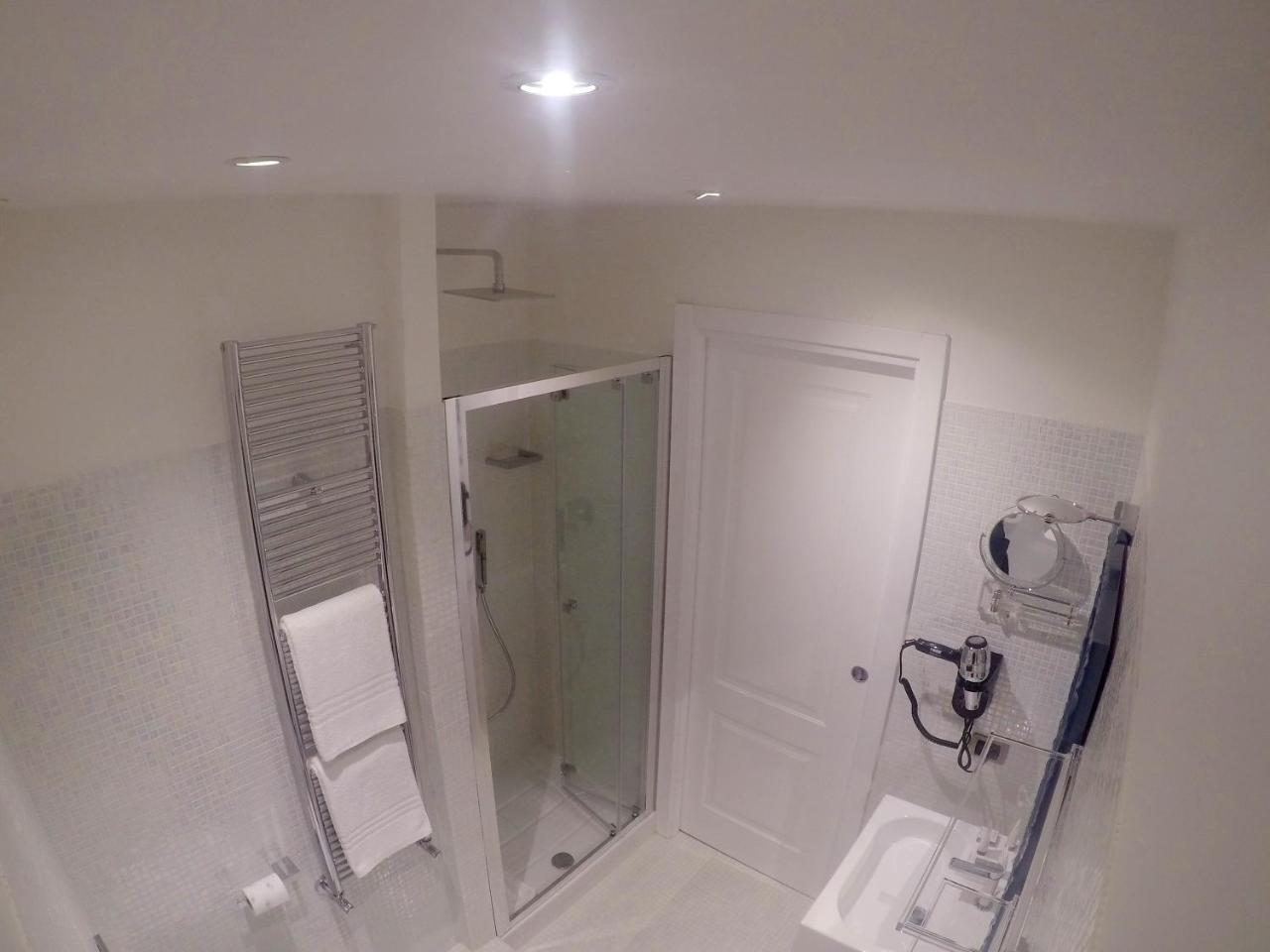 Camera Tripla Comfort con Doccia