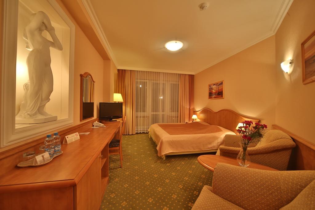 Double or Twin Room,118614763:JPEG