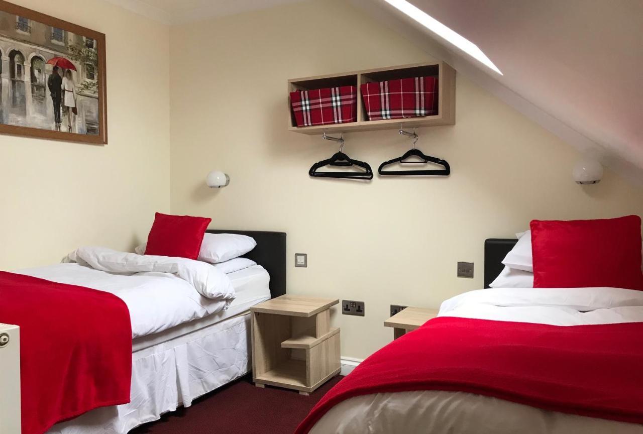 Chambre Lits Jumeaux avec Salle de Bains Privative
