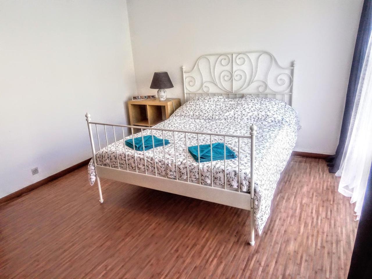 Chambre Double avec Salle de Bains Commune