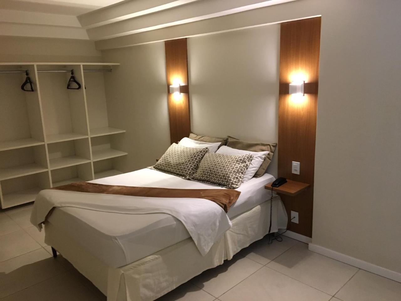 Quarto Duplo Standard