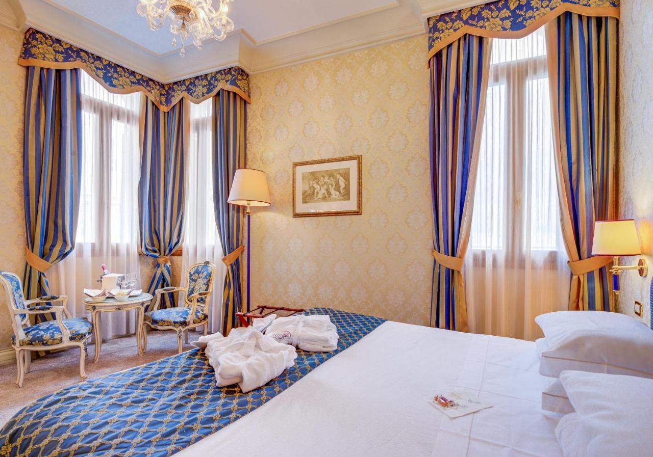 Junior Suite con Vista Canal Grande