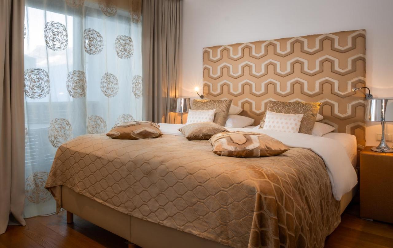Doppelzimmer mit Balkon