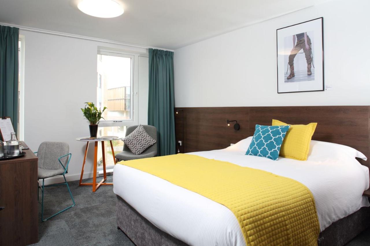 Double Room,759273434:JPEG