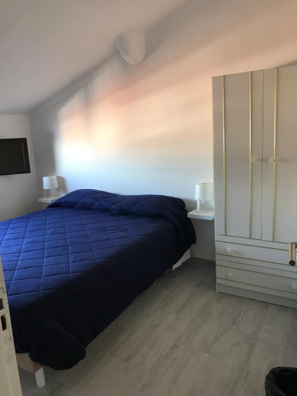 Quarto Duplo Standard com Casa de Banho Partilhada