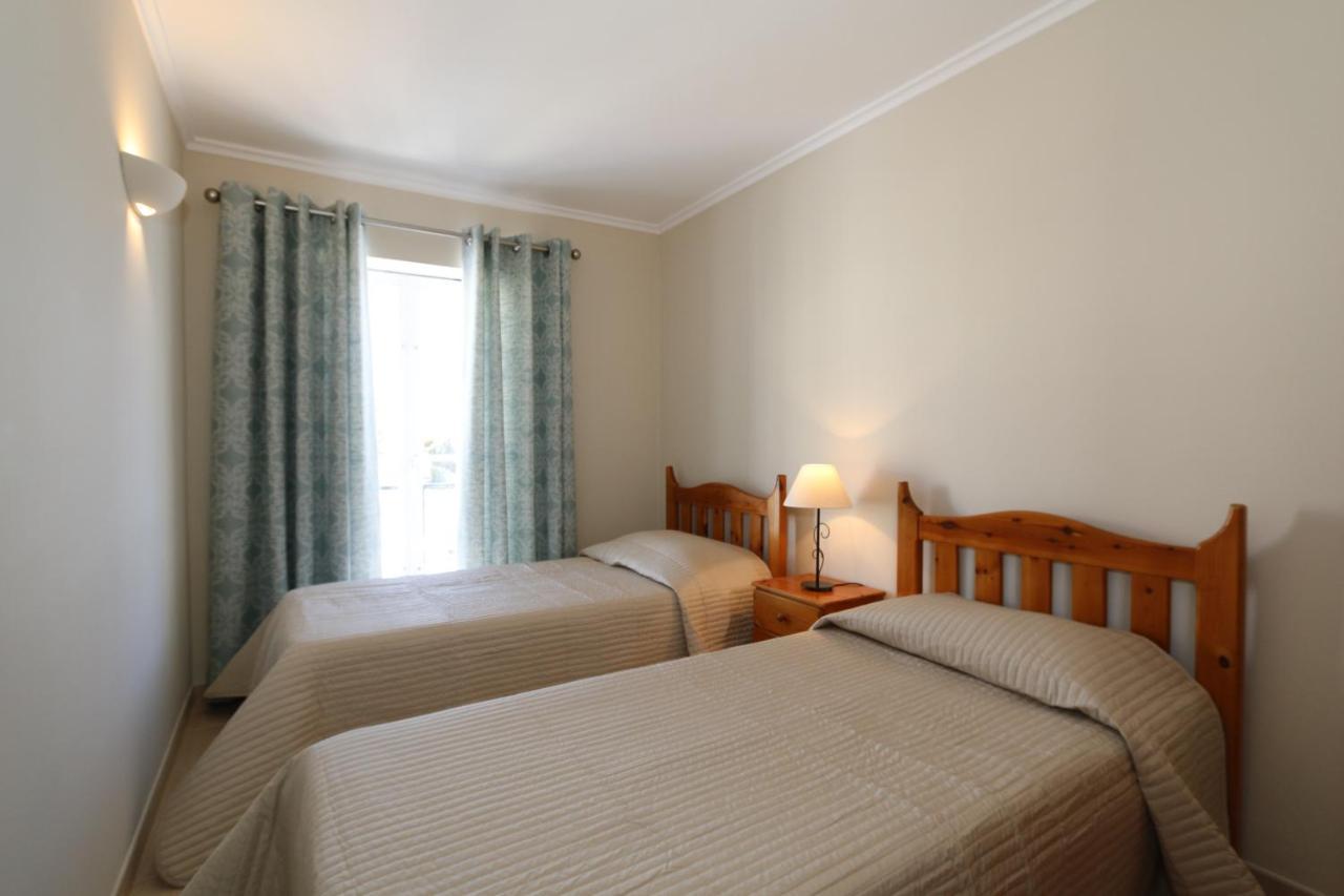 Apartamento com 3 Quartos