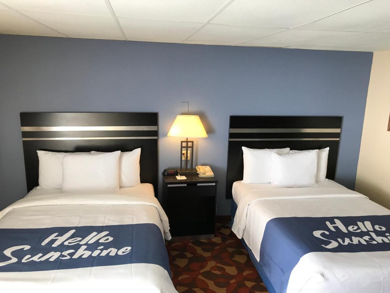 Double Room with Two Double Beds - Non-Smoking