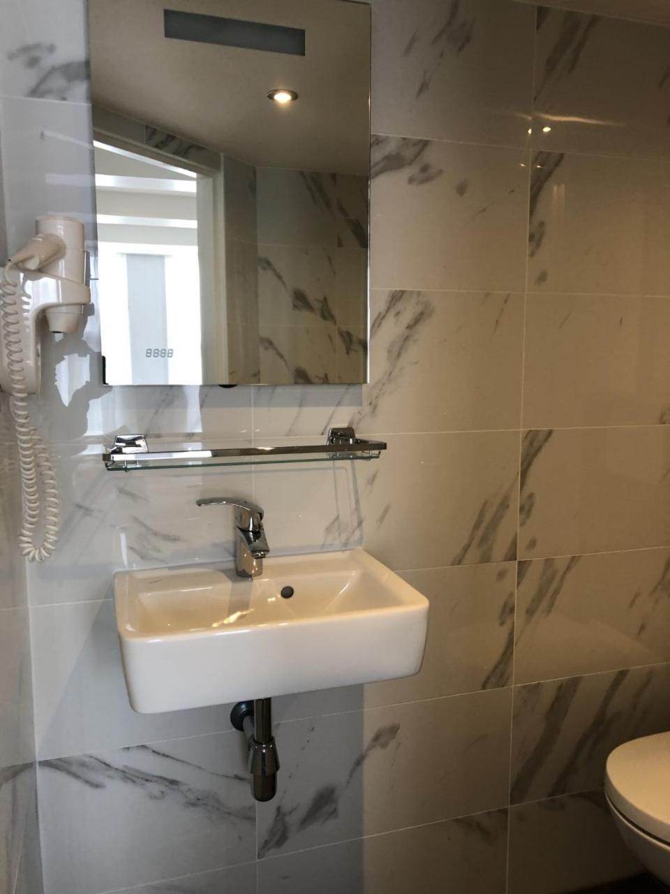 Quarto Individual