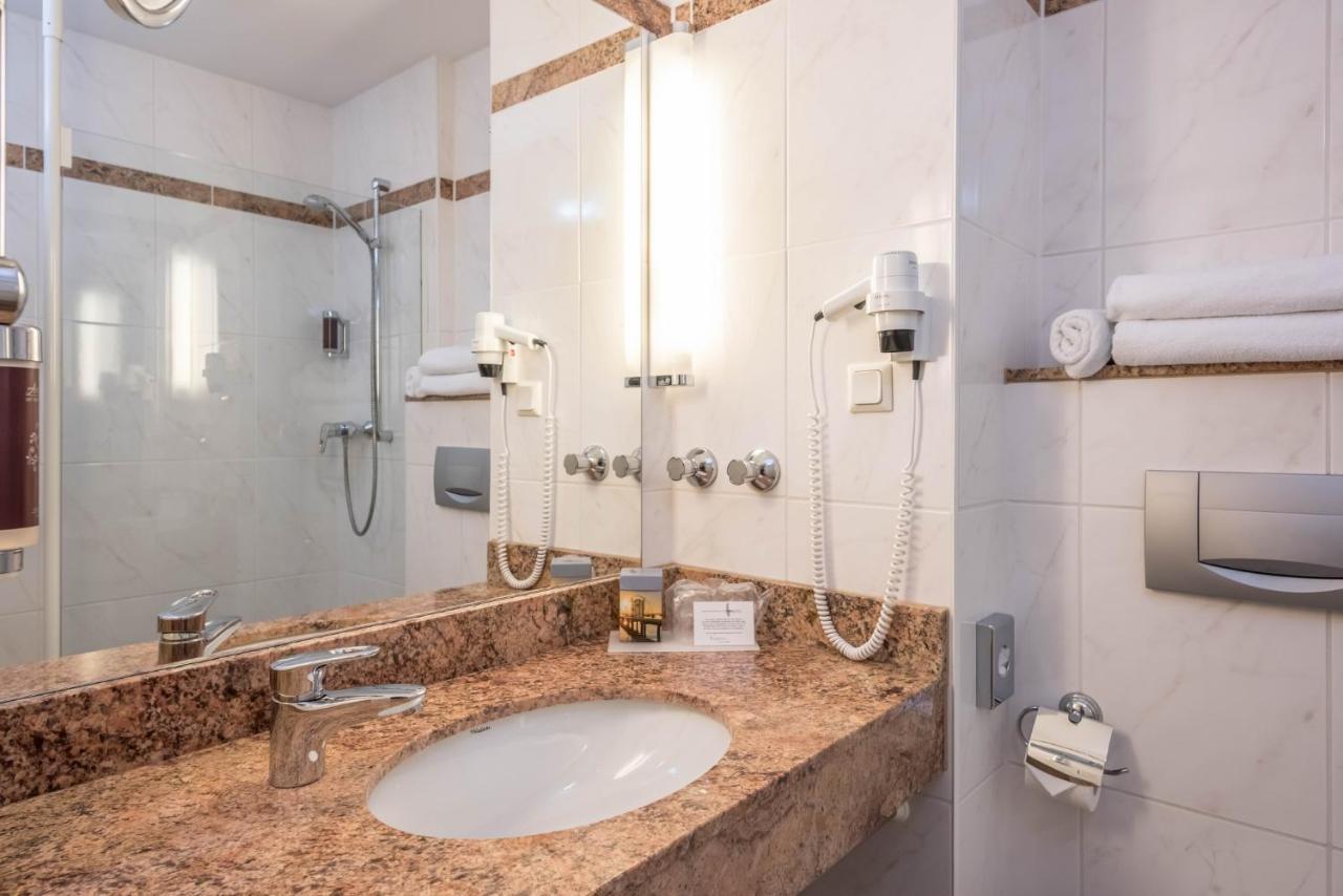 Standard Doppelzimmer mit Balkon