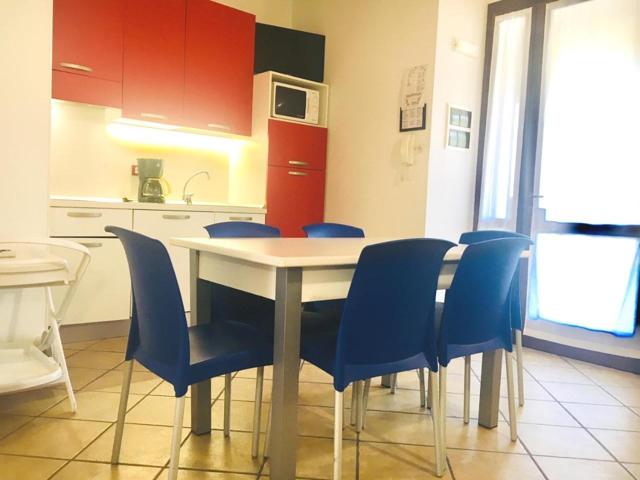 Two-Bedroom Suite (6 Adults) - Pets Allowed