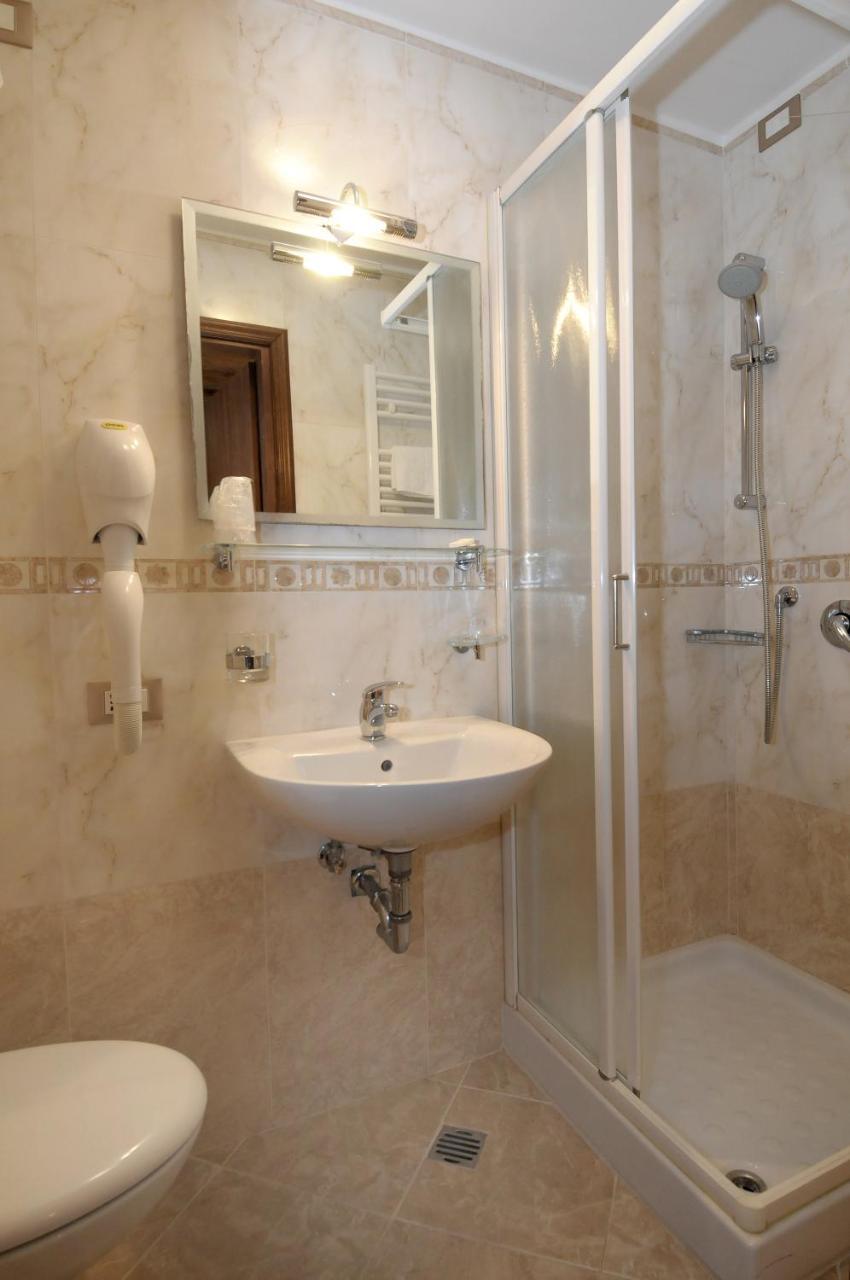 Quarto Triplo Clássico