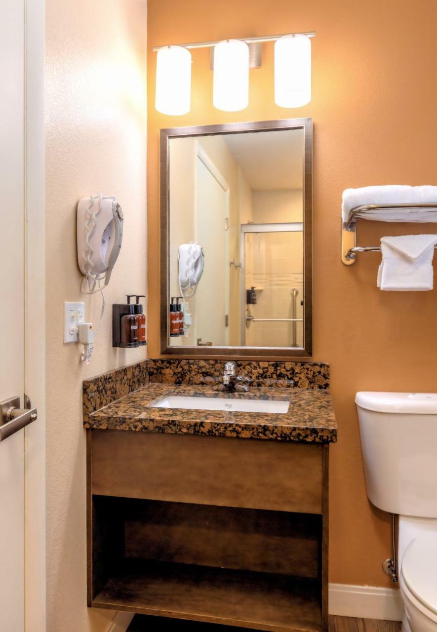King Room - Disability Access,779446080:JPEG