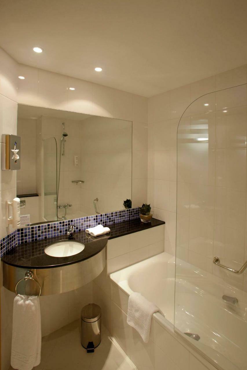 Chambre Lits Jumeaux Standard - Petit-Déjeuner Gratuit