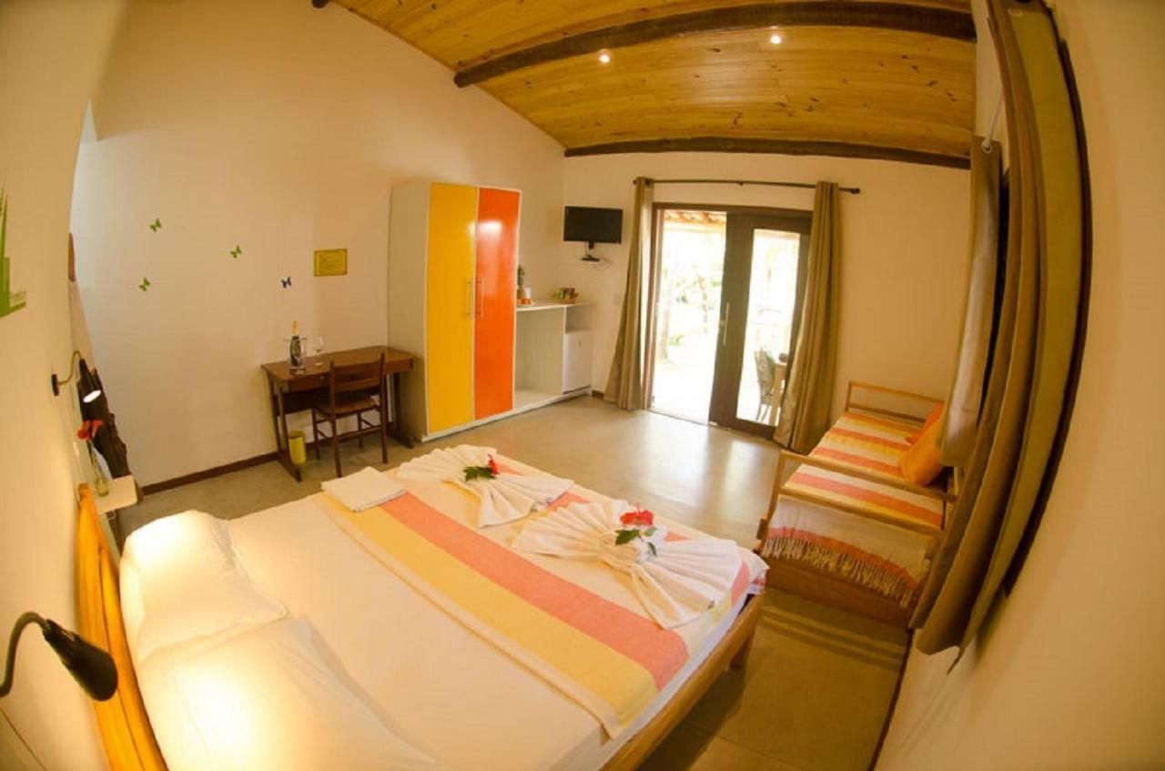 Quarto Triplo com Terraço