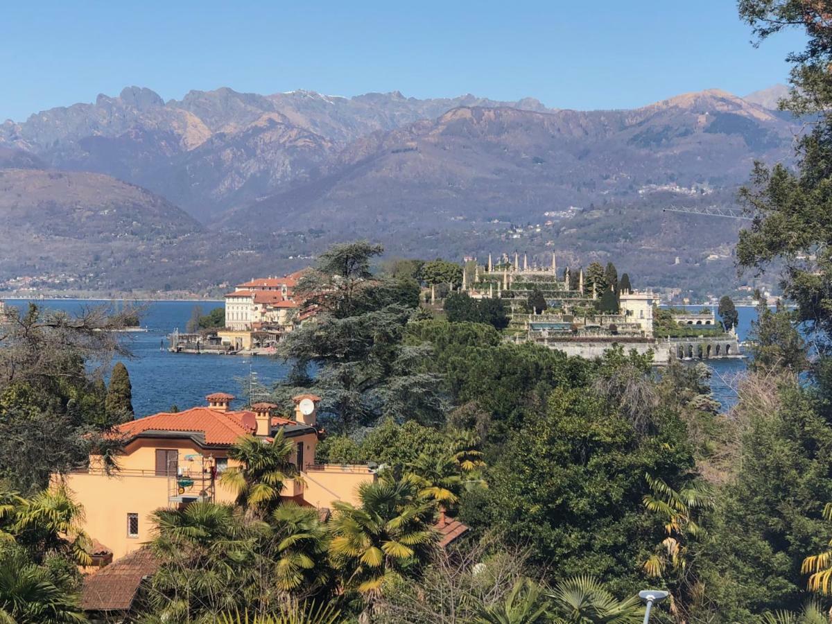Camera Superior Matrimoniale/Doppia con Letti Singoli con Vista Lago