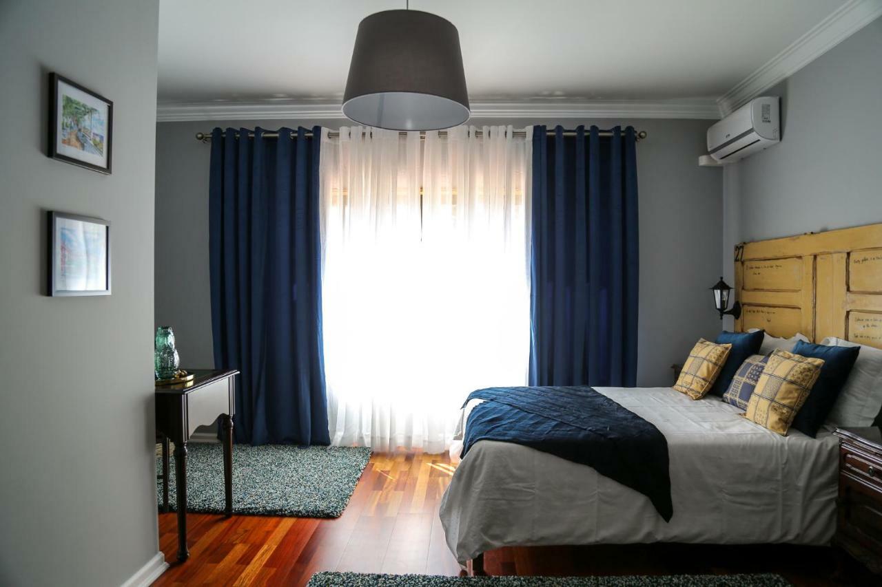 Quarto Duplo com Vista Jardim