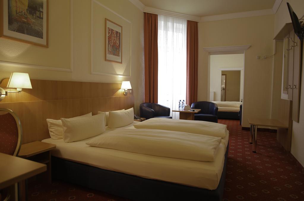 Chambre Triple Sans Climatisation