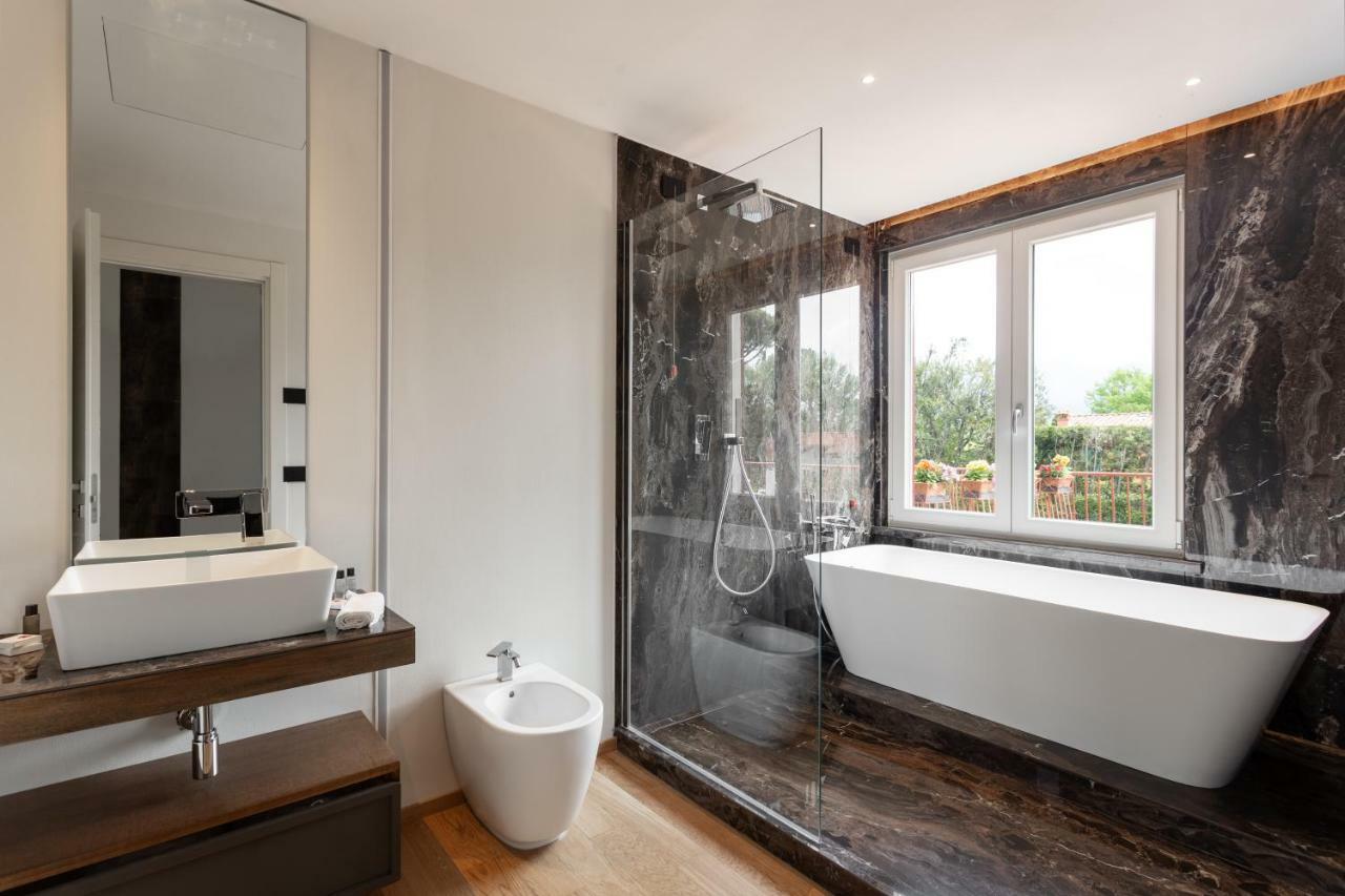 Camera King Superior