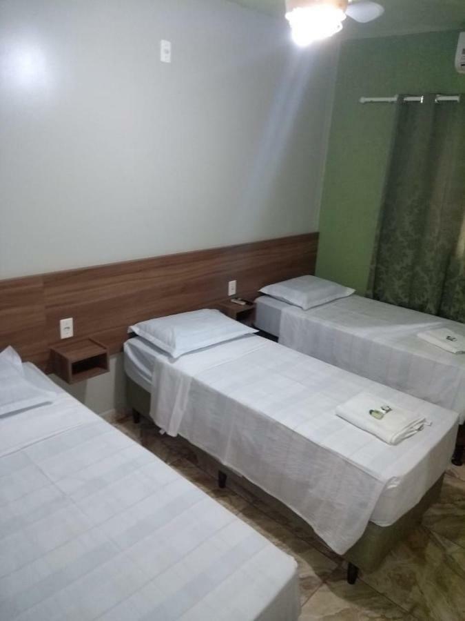 Quarto Triplo com Ar-condicionado